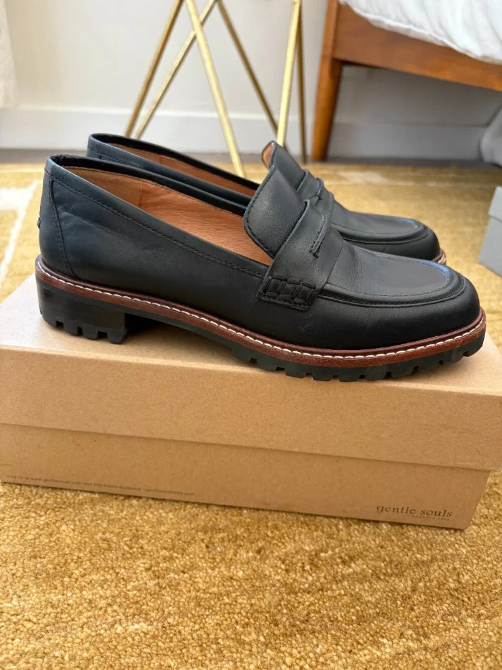 Madewell: The Corinne Lugsole Loafer